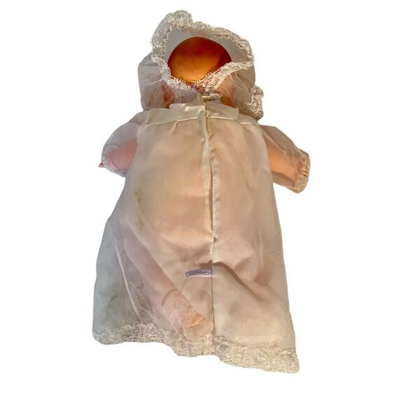 HAUNTED Vtg 1960s Uneeda Purty Doll Christening Gown Creepy Haunted House Prop - Picture 6 of 13